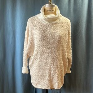 New Women’s Moon & Madison Sweater  - Beige Size Xsmall (Oversized)